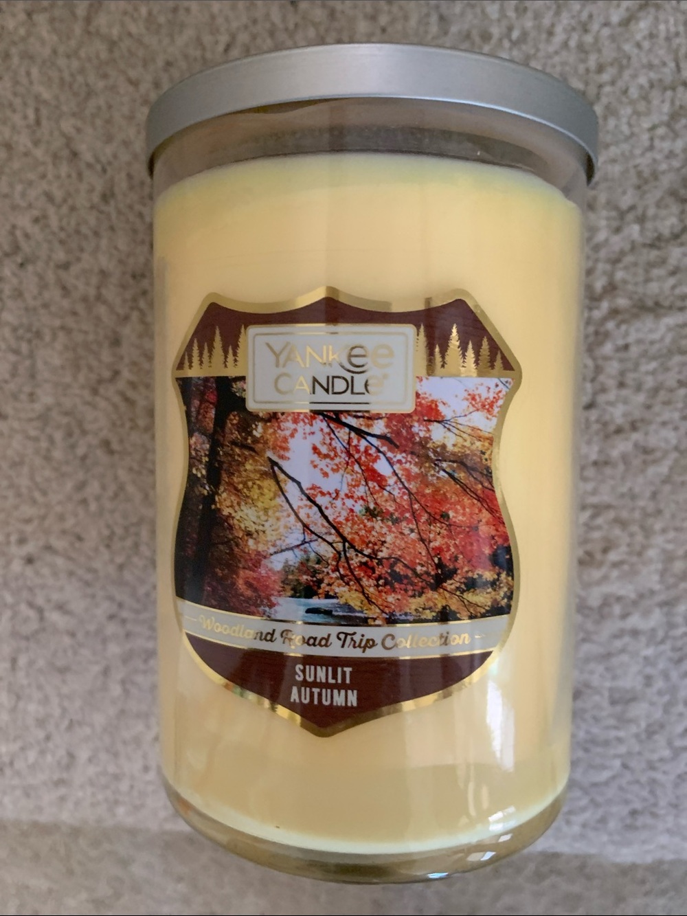 New Yankee Candle Sunlit Autumn Jar Candle - Pale Yellow